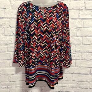 Chicos Size 1 (Med) Womens Chevron Blouse Keyhole‎ 3/4 Bell Sleeve
